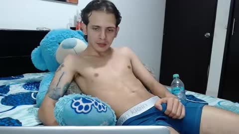 Snapshot of americanbig_dick chatting on 02.23.25 Lucian online show from 02.23.25
