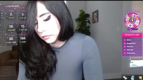 Snapshot of amilustxx chatting on 01.16.25 amilust online show from 01.16.25