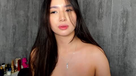 Snapshot of amina_artin chatting on 12.06.24 Amina online show from 12.06.24