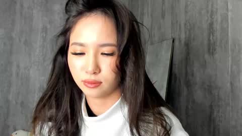 Snapshot of amina_artin chatting on 02.15.25 Amina online show from 02.15.25