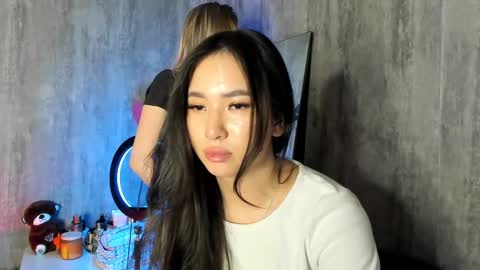 Snapshot of amina_artin chatting on 02.21.25 Amina online show from 02.21.25