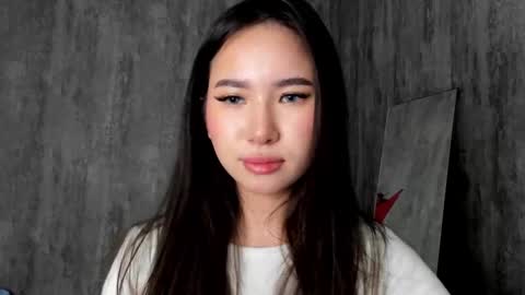 Snapshot of amina_artin chatting on 02.28.25 Amina online show from 02.28.25