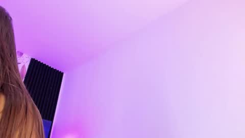 Snapshot of ammyjoness_ chatting on 02.24.25 Ammy Jones online show from 02.24.25