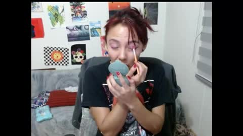 Snapshot of ammysweetx chatting on 02.11.25 yisel online show from 02.11.25