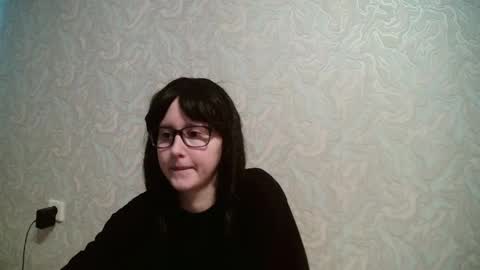 Snapshot of amomira chatting on 02.05.25 Amomira online show from 02.05.25