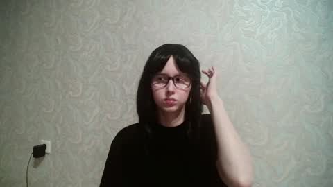 Snapshot of amomira chatting on 02.06.25 Amomira online show from 02.06.25