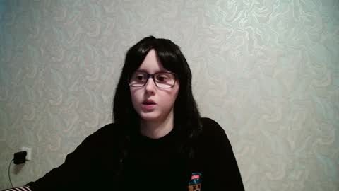 Snapshot of amomira chatting on 03.05.25 Amomira online show from 03.05.25