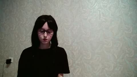 Snapshot of amomira chatting on 09.24.25 Amomira online show from 09.24.25