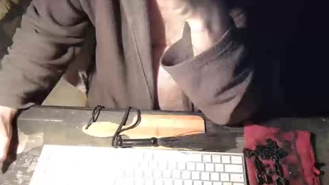 Snapshot of amslave4f chatting on 03.10.25 amslave4f online show from 03.10.25