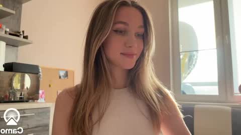 Snapshot of amy_meoww chatting on 02.07.25 amy_meoww online show from 02.07.25