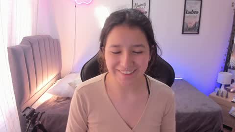 Snapshot of amy_sophiaa chatting on 12.26.24 Amy sophia 3 online show from 12.26.24