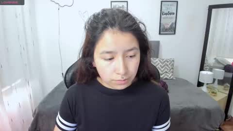 Snapshot of amy_sophiaa chatting on 09.17.25 Amy sophia 3 online show from 09.17.25