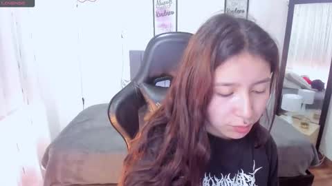 Snapshot of amy_sophiaa chatting on 10.04.25 Amy sophia 3 online show from 10.04.25