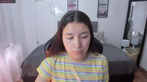 Snapshot of amy_sophiaa chatting on 10.07.25 Amy sophia 3 online show from 10.07.25