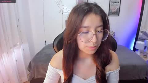 Snapshot of amy_sophiaa chatting on 10.09.25 Amy sophia 3 online show from 10.09.25