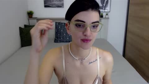 Snapshot of amylexy chatting on 12.08.24 Hi there guys  My pleasure in your hands  pvt is open online show from 12.08.24