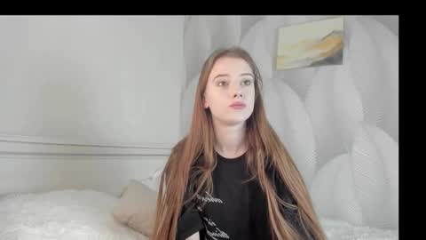 Snapshot of amylovesyouu chatting on 11.29.25 amylovesyouu online show from 11.29.25