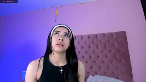 Amy ... Nice to meet u   thumb up me please its important online show from 02.24.25