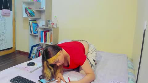 Snapshot of amywhitexxd chatting on 02.24.25 AmyWhitexxd online show from 02.24.25