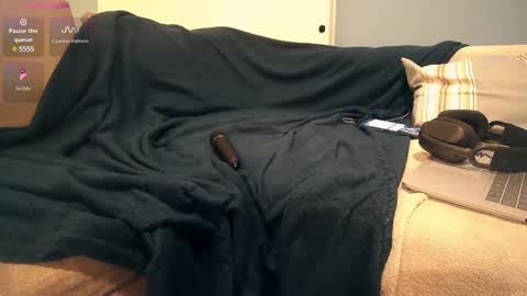 A online show from 03.05.25