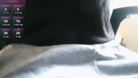 A online show from 03.10.25