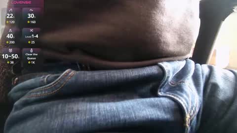 A online show from 03.11.25