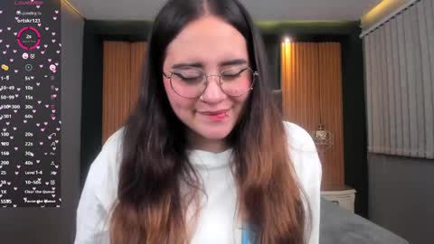 Snapshot of ana_taylor2 chatting on 12.12.24 Ana online show from 12.12.24