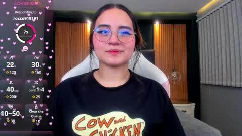 Snapshot of ana_taylor2 chatting on 02.16.25 Ana online show from 02.16.25