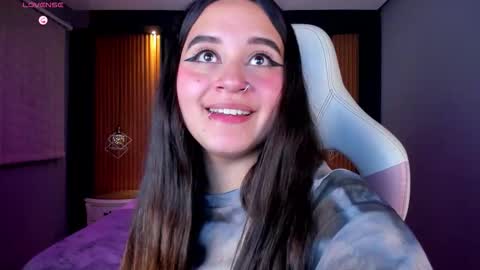 Snapshot of ana_taylor2 chatting on 09.19.25 Ana online show from 09.19.25