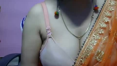 Snapshot of anamika794088 chatting on 12.08.24 anamika794088 online show from 12.08.24