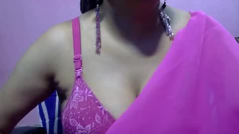 Snapshot of anamika794088 chatting on 10.13.25 anamika794088 online show from 10.13.25