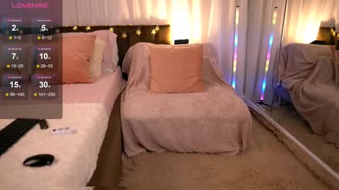 Anna online show from 02.12.25