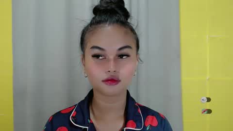 Snapshot of anaruru_ chatting on 01.19.25 ANA online show from 01.19.25