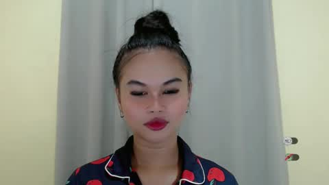 Snapshot of anaruru_ chatting on 01.27.25 ANA online show from 01.27.25