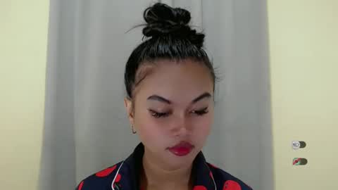 Snapshot of anaruru_ chatting on 01.31.25 ANA online show from 01.31.25