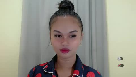 Snapshot of anaruru_ chatting on 02.18.25 ANA online show from 02.18.25