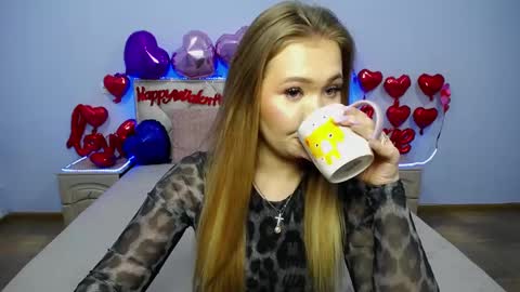 Snapshot of anastacyyellig chatting on 02.04.25 anastacyyellig online show from 02.04.25