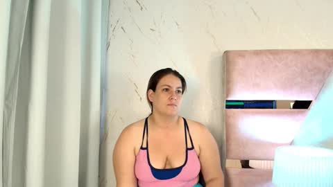 Snapshot of anastasia_marco chatting on 10.07.25 anastasia_marco online show from 10.07.25
