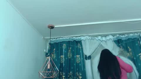Snapshot of andrahart_ chatting on 03.07.25 AndraHart online show from 03.07.25