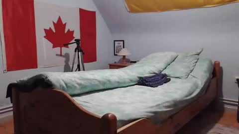 Snapshot of andre124231 chatting on 10.18.25 Andre online show from 10.18.25