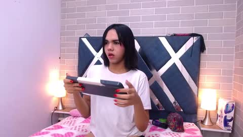 Snapshot of andrea_gill_ chatting on 12.24.24 Andres Gil online show from 12.24.24
