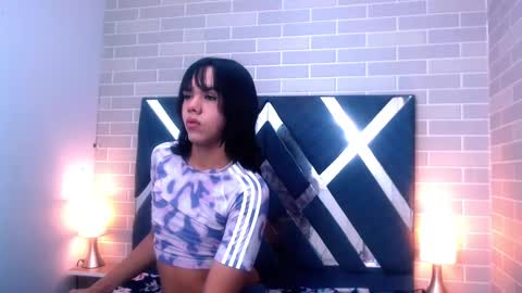 Snapshot of andrea_gill_ chatting on 02.20.25 Andres Gil online show from 02.20.25