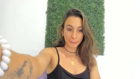 Snapshot of andresgiraldo1 chatting on 12.05.24 Isa --------- online show from 12.05.24