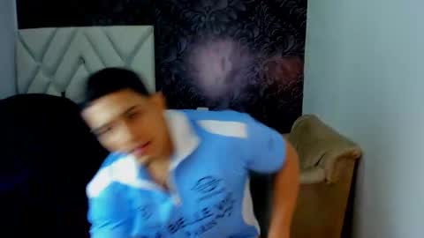 Snapshot of andrew_jhones chatting on 11.20.25 andrew_jhones online show from 11.20.25