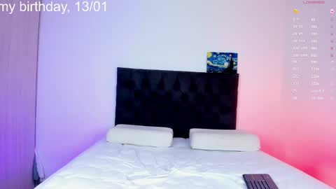 Snapshot of andrew_magic chatting on 01.05.25 --- online show from 01.05.25