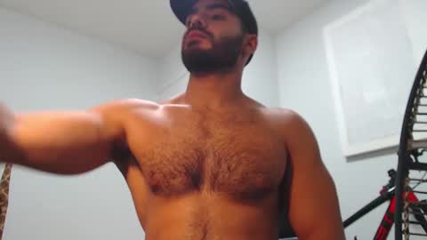 ANDREW WEST online show from 02.05.25