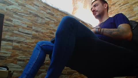 Snapshot of andrewbanner chatting on 01.14.25 MasterRomania online show from 01.14.25