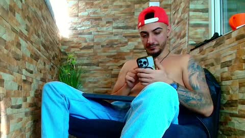 Snapshot of andrewbanner chatting on 01.19.25 MasterRomania online show from 01.19.25