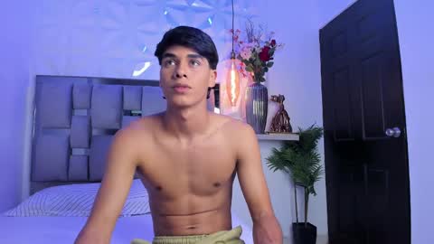 Snapshot of andrewortix chatting on 02.28.25 AndreWortix online show from 02.28.25