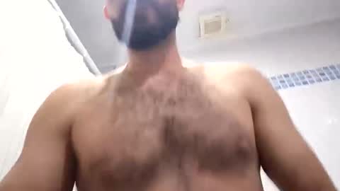 Snapshot of andrydi chatting on 10.26.25 andrydi online show from 10.26.25